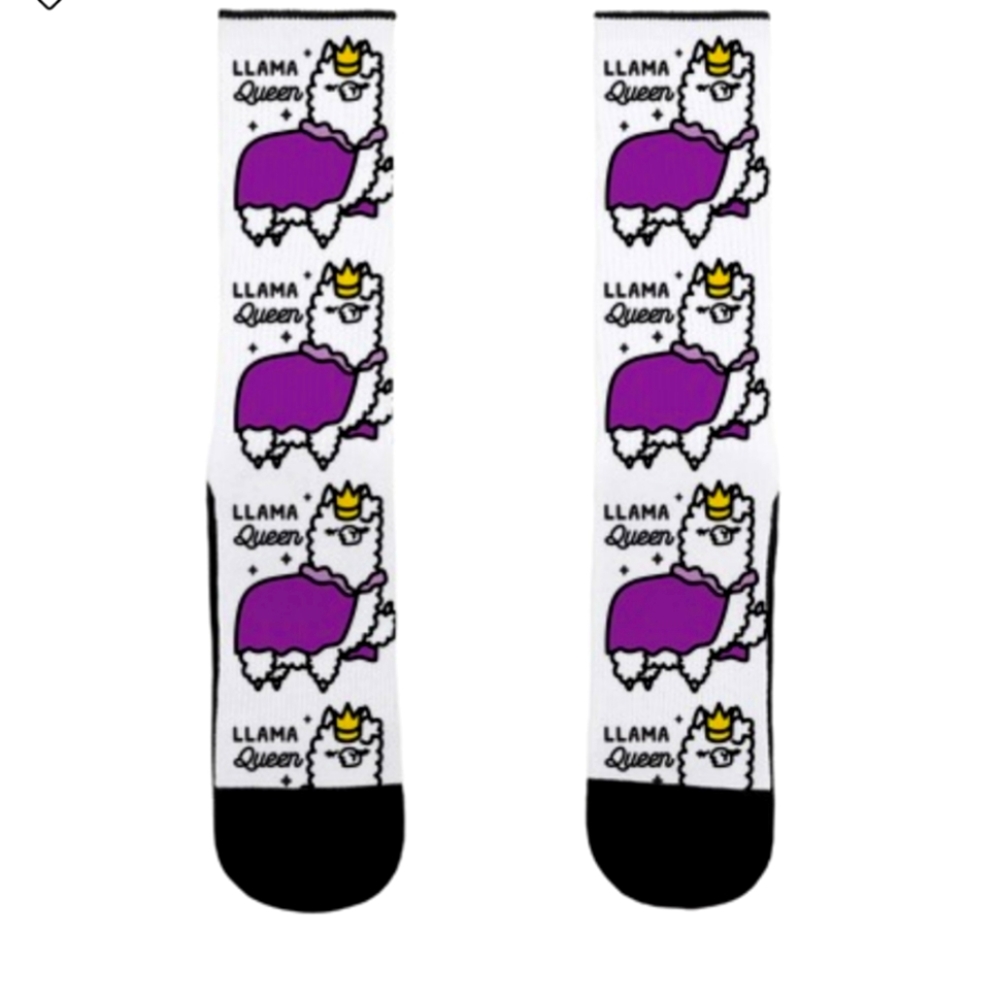 NWT Llama Queen Socks
